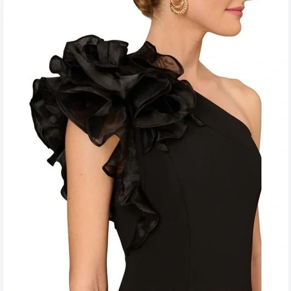 Aidan Mattox by Adrianna Papell Black One Shoulder Gown - Picture 3 of 13